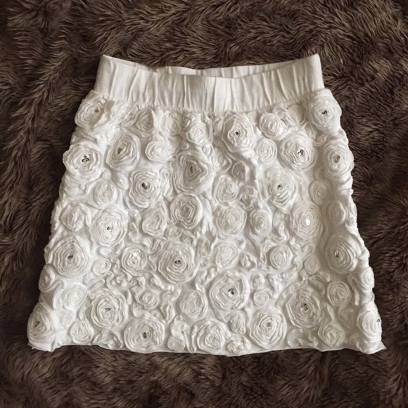 Rosette Sequin Skirt - Picture 2 of 5